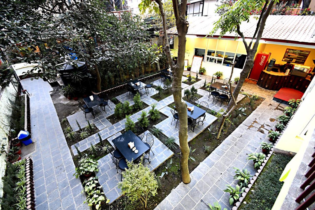 Hotel Sapana Garden Thamel Kathmandu Exterior foto
